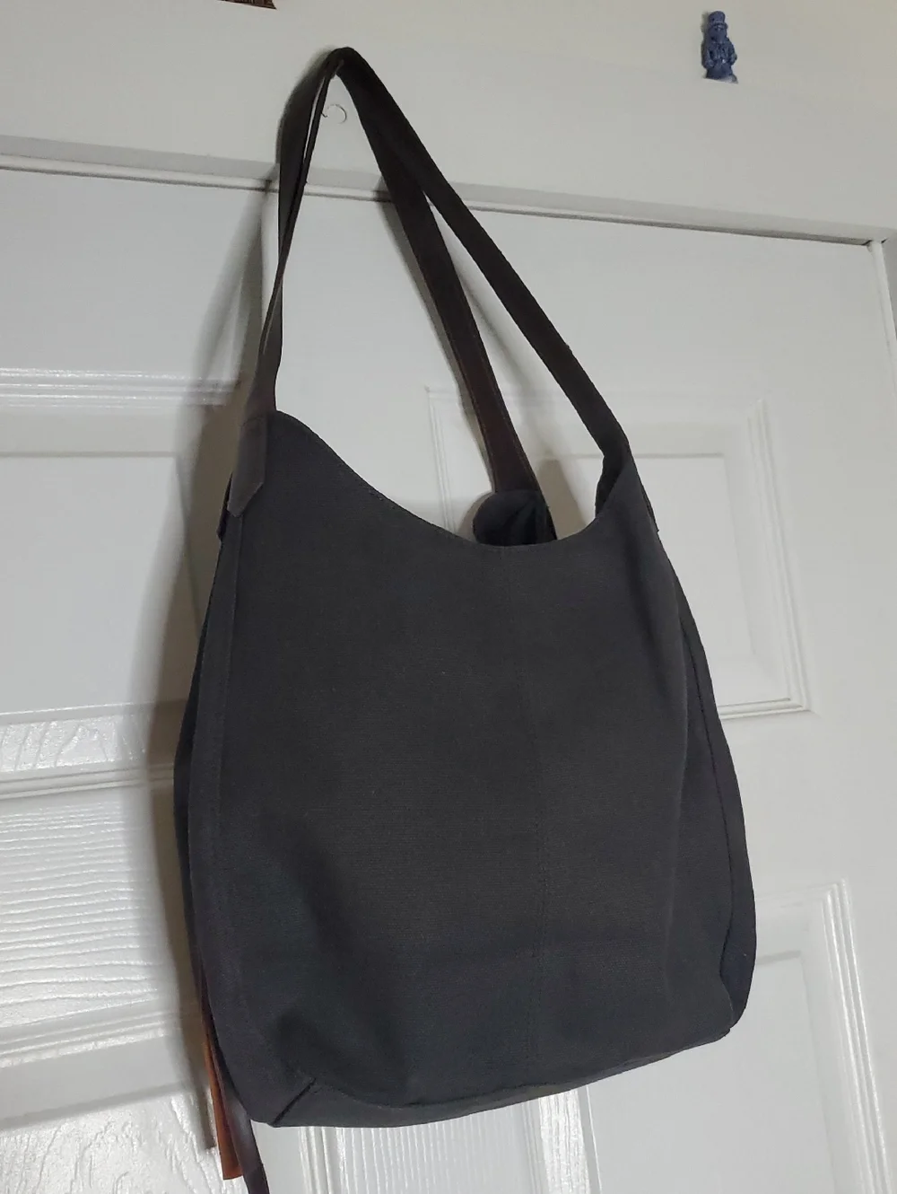 K2 Canvas Purse Shoulder Style .